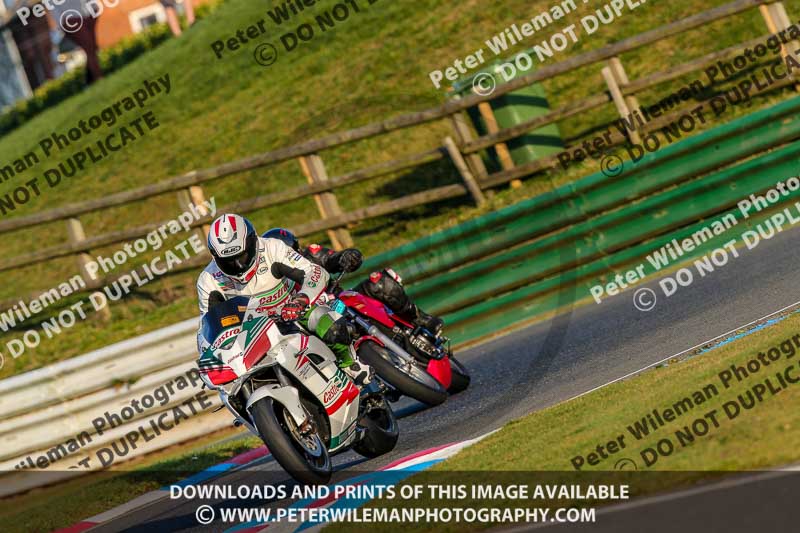 PJ Motorsport Photography 2018;enduro digital images;event digital images;eventdigitalimages;mallory park;mallory park photographs;mallory park trackday;mallory park trackday photographs;no limits trackdays;peter wileman photography;racing digital images;trackday digital images;trackday photos